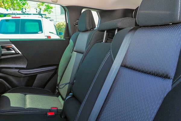 2021 Mitsubishi Outlander LS ZM