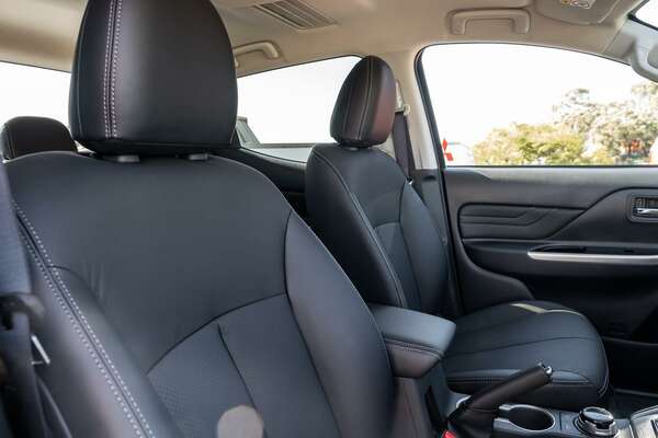 2023 Mitsubishi Triton GLS MR