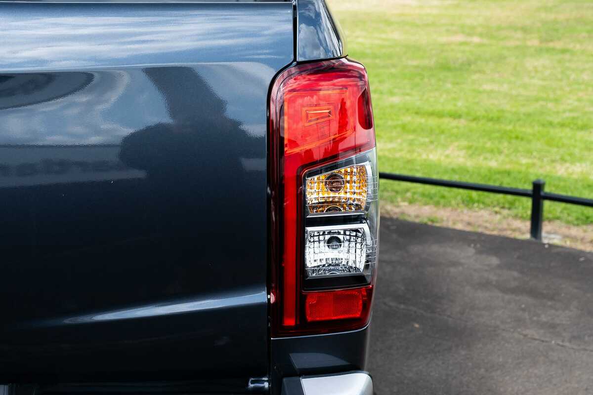 2023 Mitsubishi Triton GLS MR