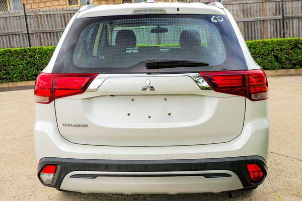 2019 Mitsubishi Outlander ES ZL