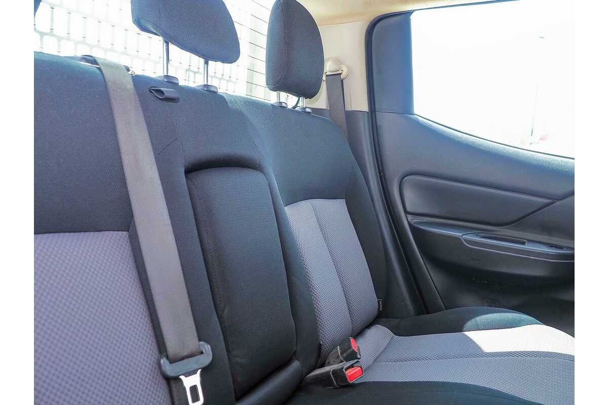 2019 Mitsubishi Triton GLX MR