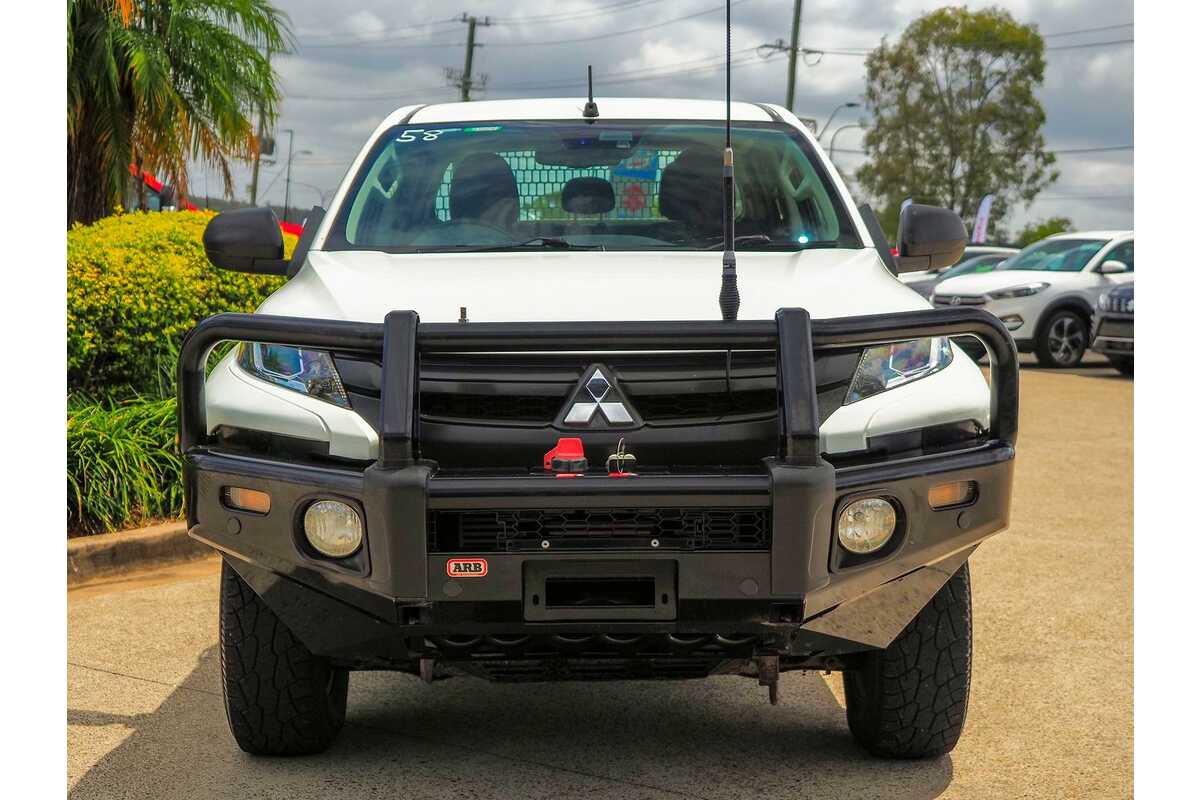 2019 Mitsubishi Triton GLX MR
