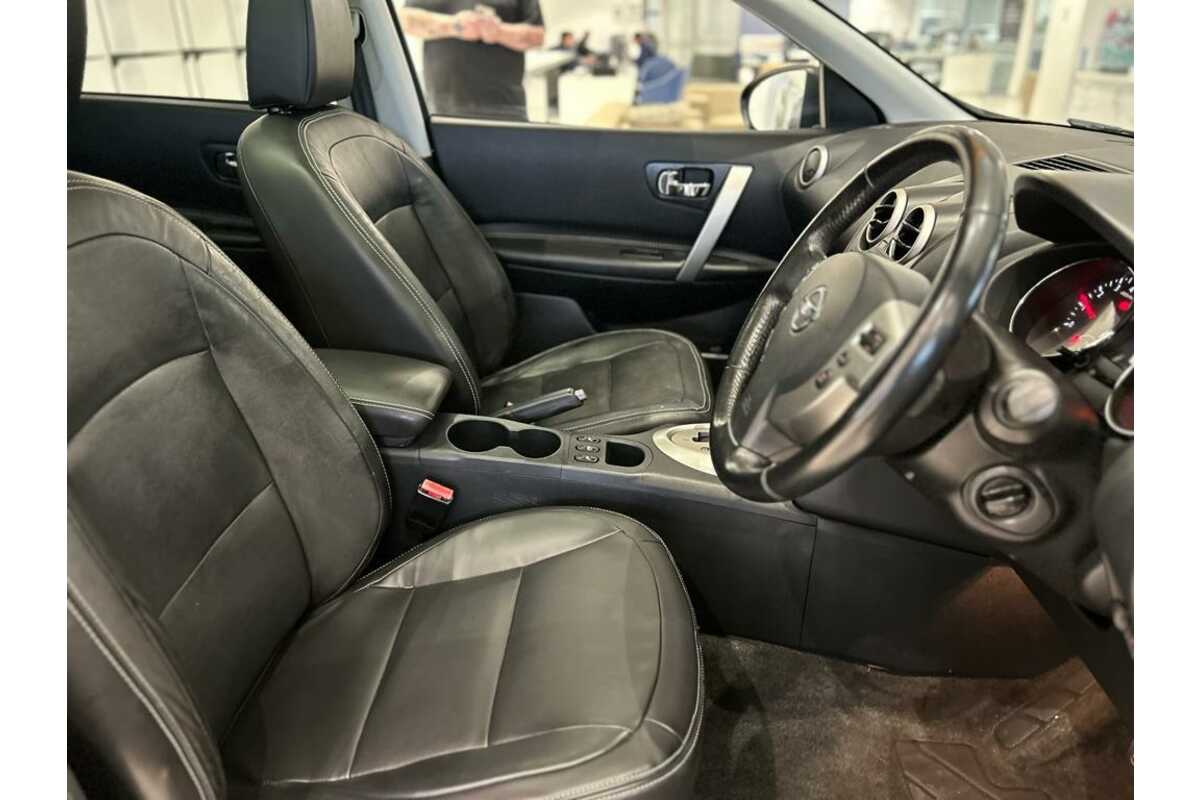 2013 Nissan Dualis +2 Ti-L J10 Series 4