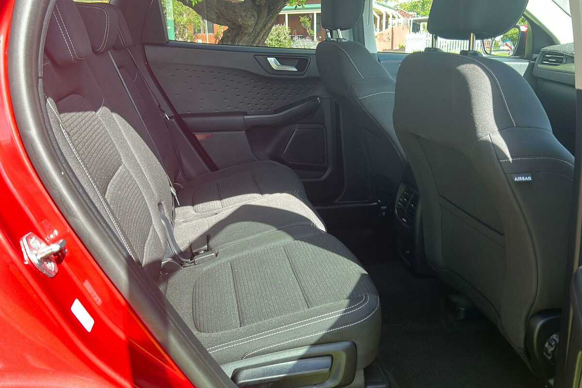 2021 Ford Escape  ZH