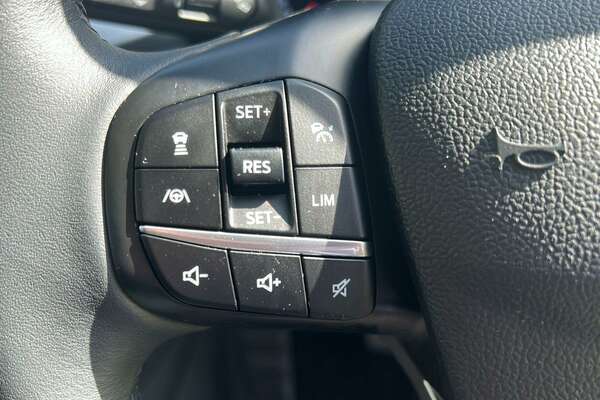 2021 Ford Escape  ZH