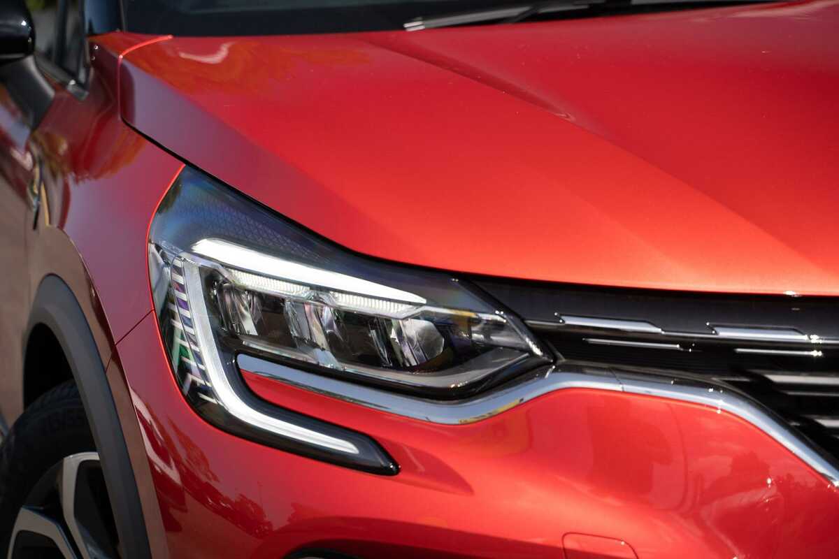 2022 Renault Captur Intens XJB