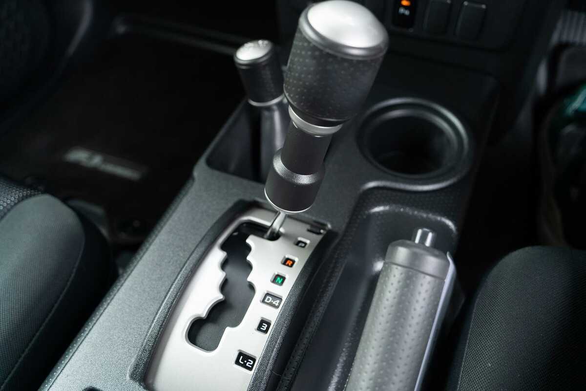2016 Toyota FJ Cruiser  GSJ15R