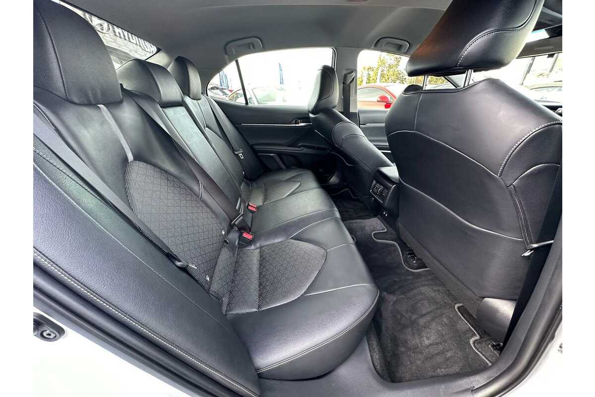 2020 Toyota Camry SX ASV70R
