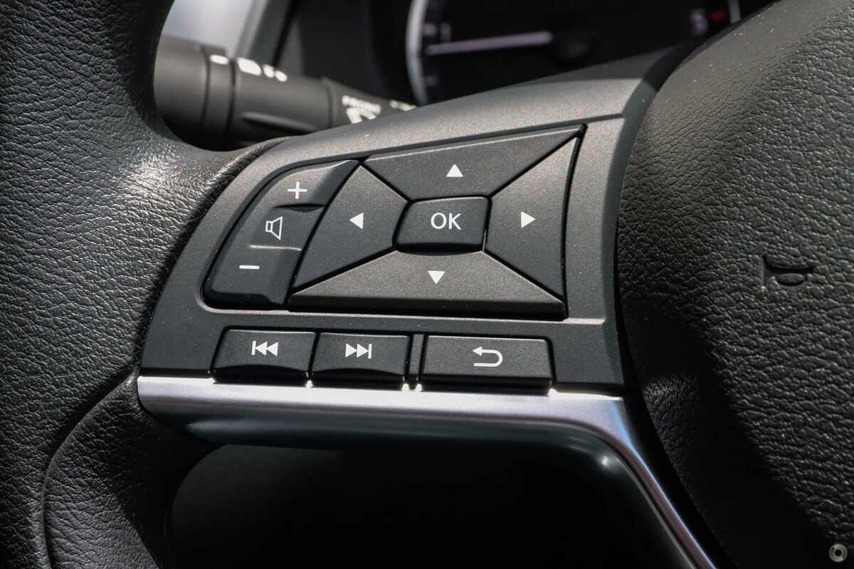 2023 Nissan Navara SL D23