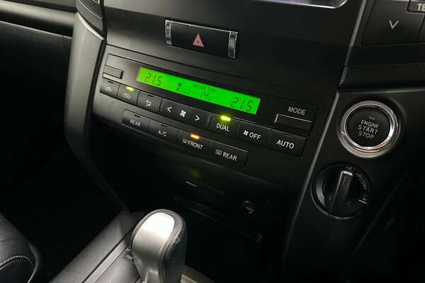2013 Toyota Landcruiser Altitude VDJ200R