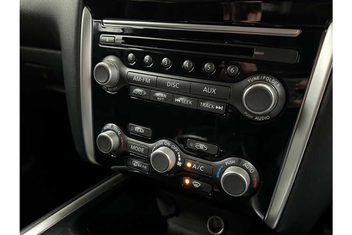 2013 Nissan Pathfinder ST R52