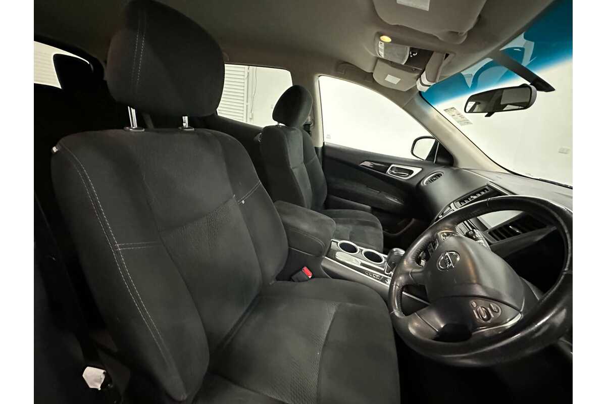 2013 Nissan Pathfinder ST R52