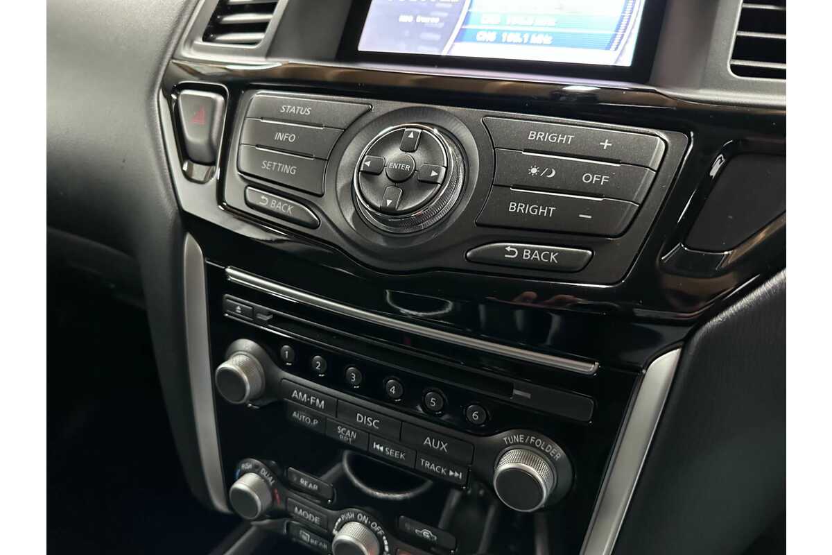 2013 Nissan Pathfinder ST R52
