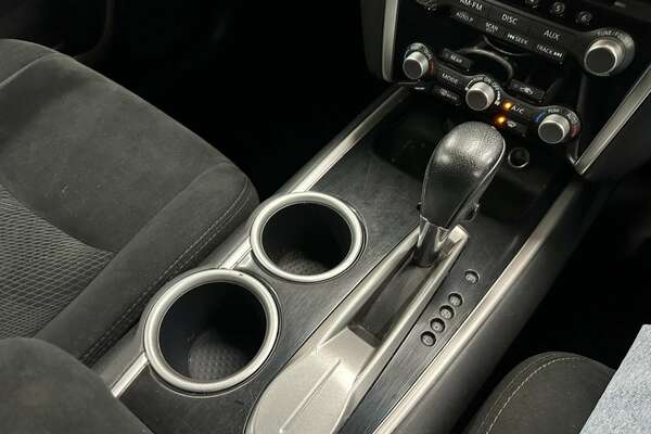 2013 Nissan Pathfinder ST R52
