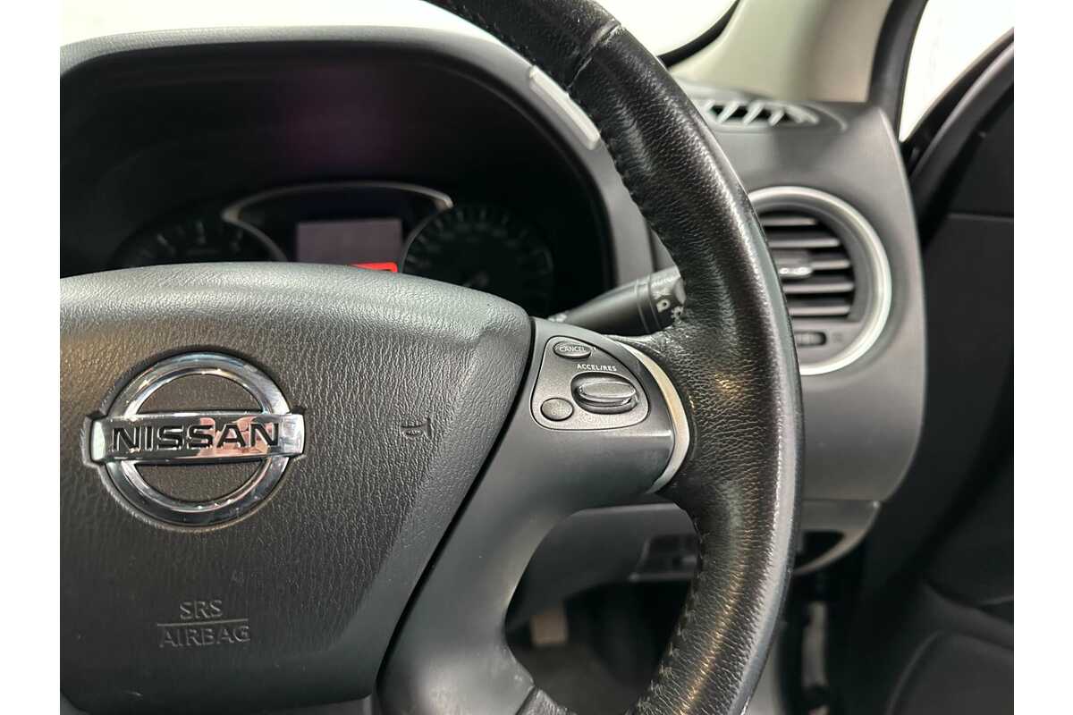 2013 Nissan Pathfinder ST R52