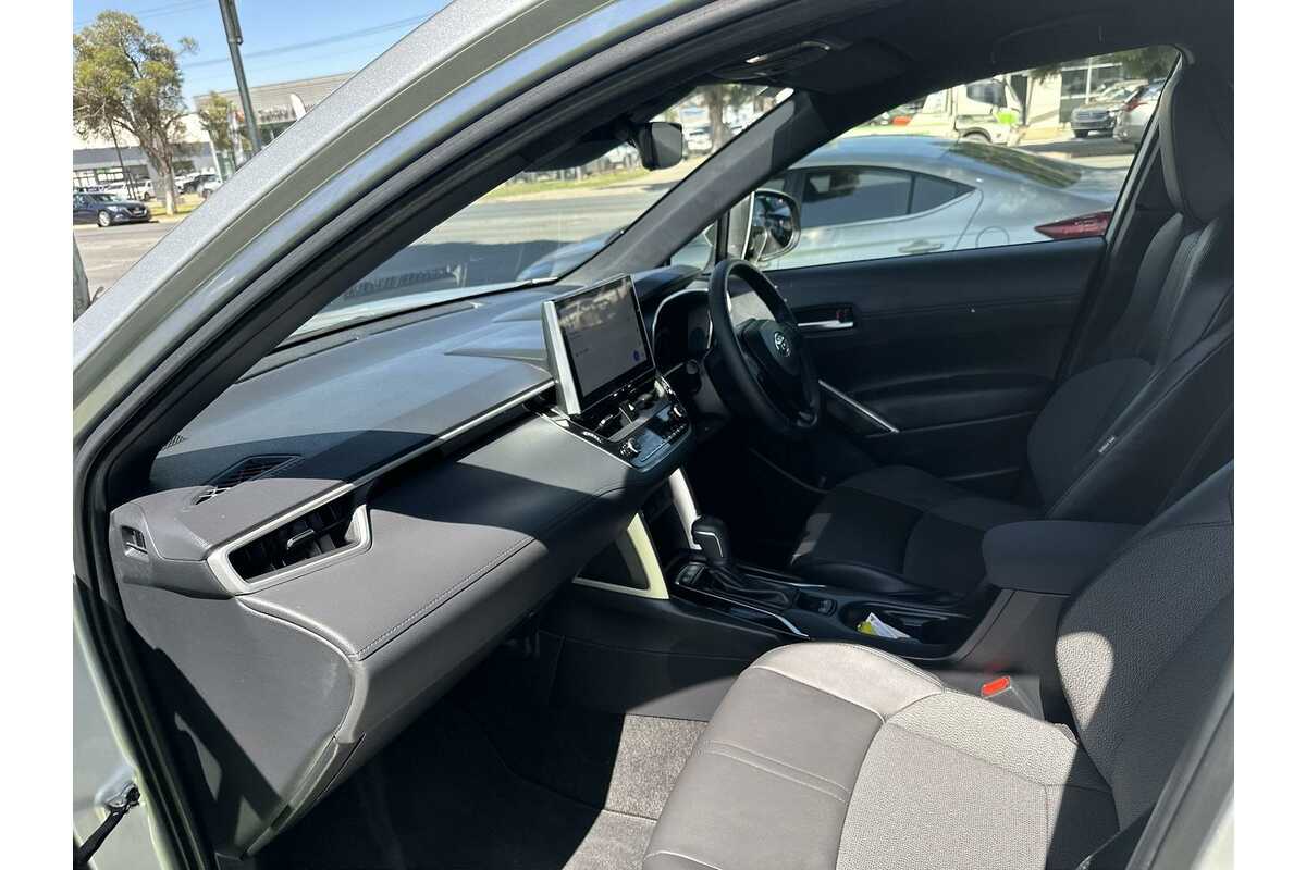 2022 Toyota Corolla Cross GXL MXGH15R