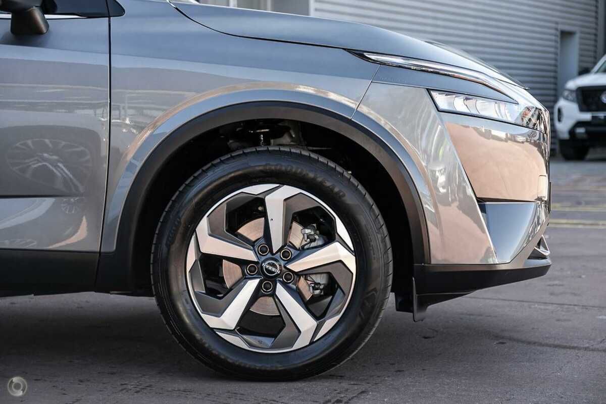2023 Nissan QASHQAI ST+ J12