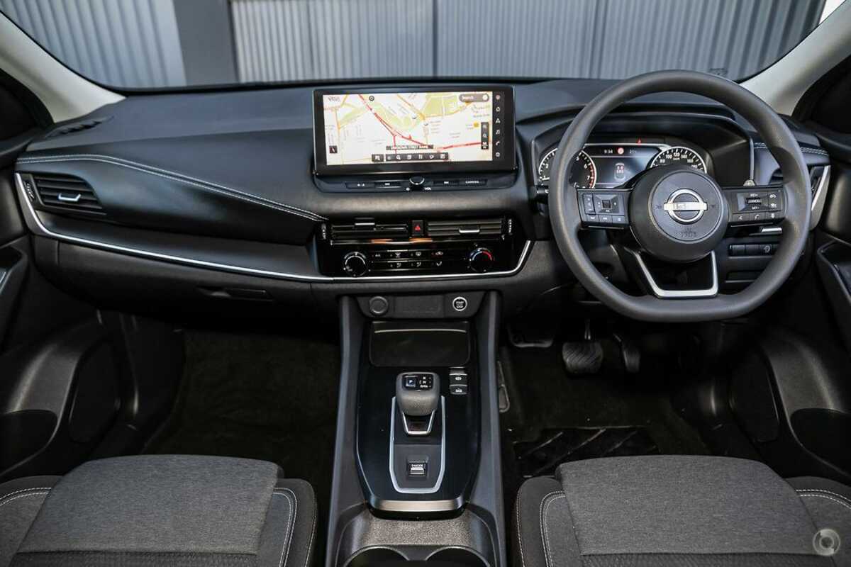 2023 Nissan QASHQAI ST+ J12