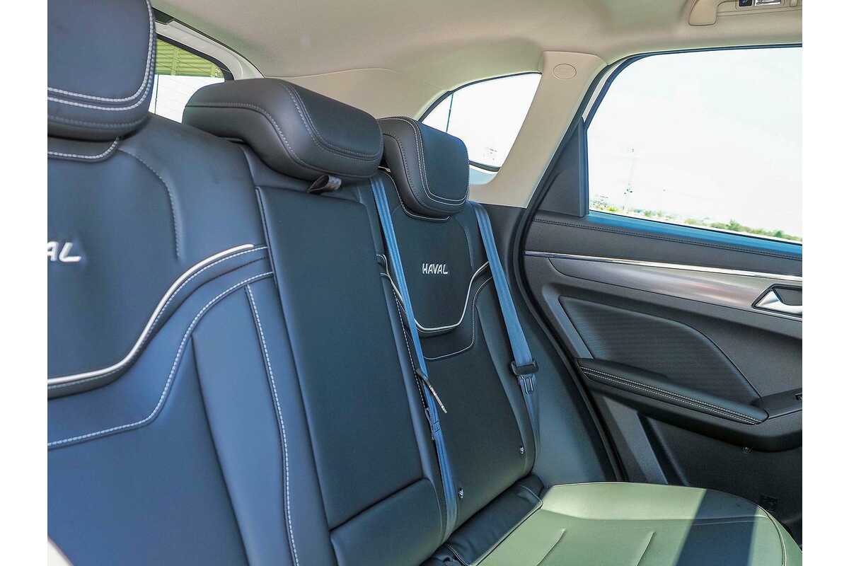 2022 Haval Jolion Ultra Hybrid A01
