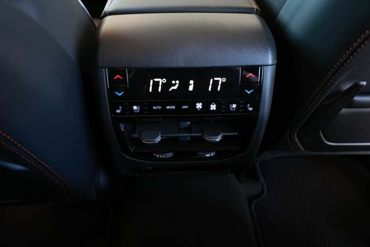 2023 Jeep Grand Cherokee Summit Reserve WL