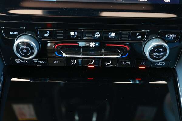 2023 Jeep Grand Cherokee Summit Reserve WL