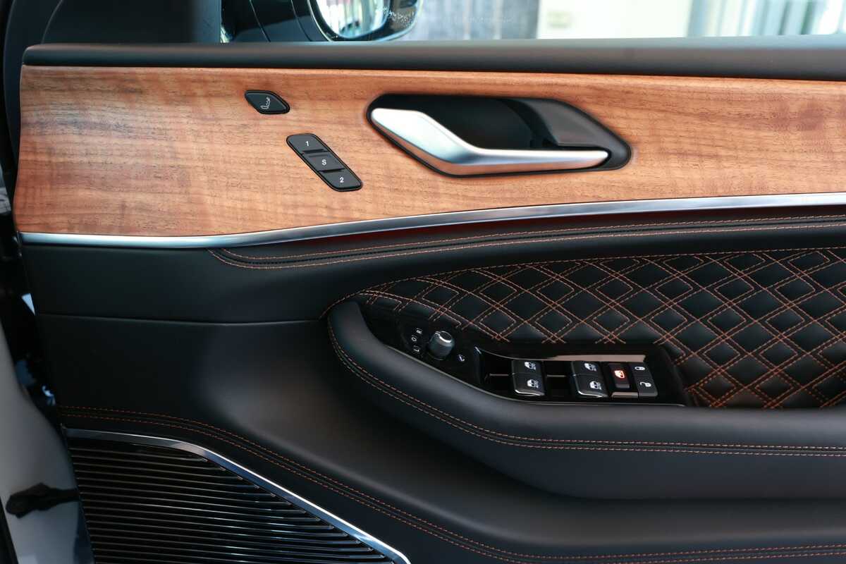 2023 Jeep Grand Cherokee Summit Reserve WL