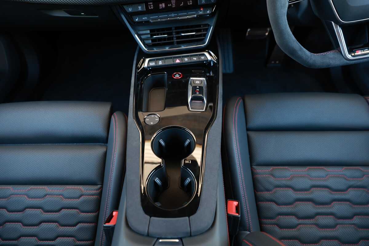 2022 Audi RS e-tron GT F83