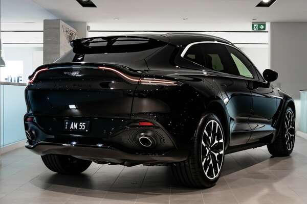 2020 Aston Martin DBX