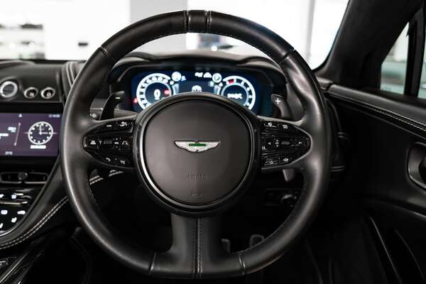 2020 Aston Martin DBX