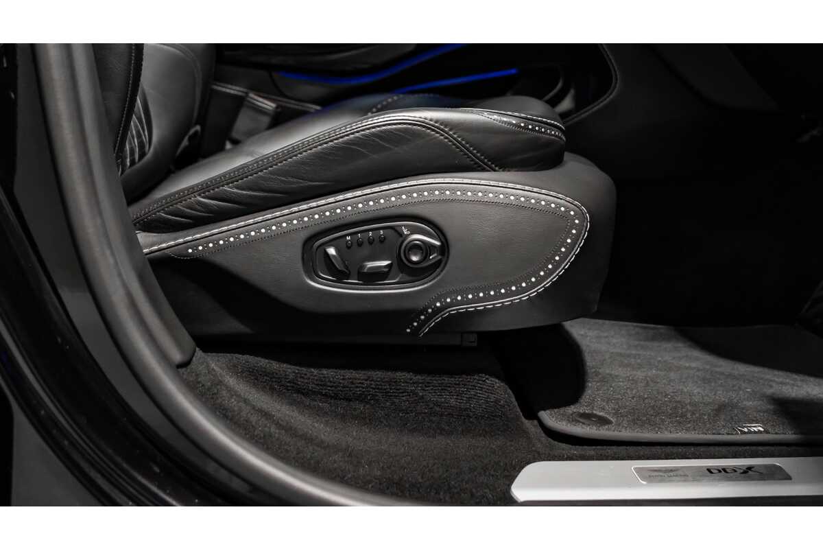 2020 Aston Martin DBX