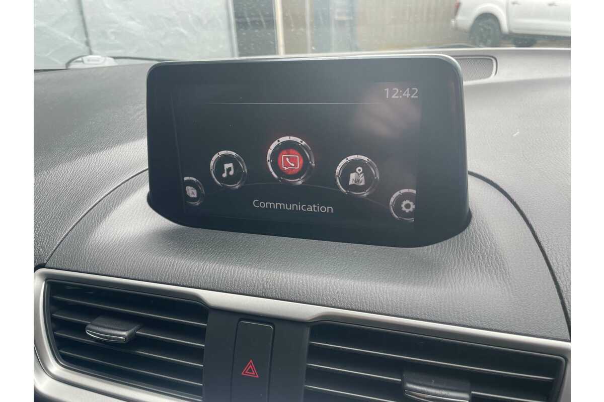 2018 Mazda 3 Neo Sport BN Series
