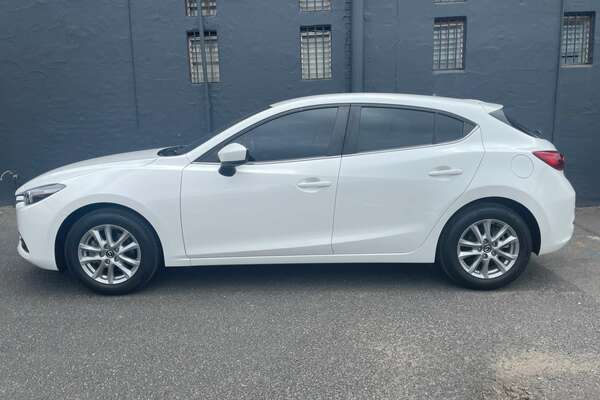 2018 Mazda 3 Neo Sport BN Series
