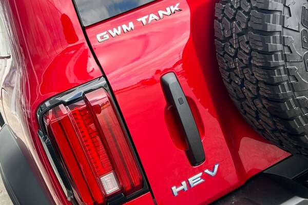 2023 GWM Tank 300 Ultra Hybrid P01