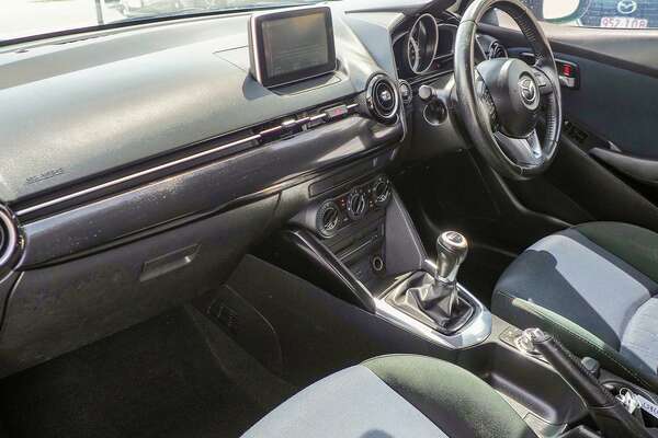 2016 Mazda 2 Maxx DJ Series