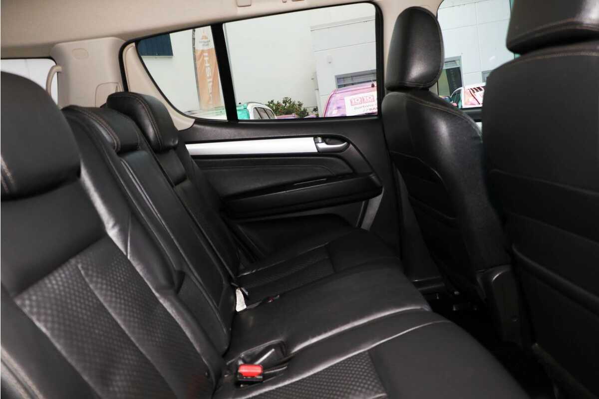 2017 Isuzu MU-X LS-T