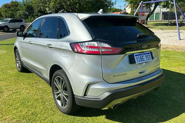 2019 Ford Endura Titanium CA