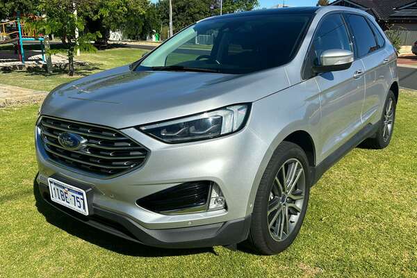 2019 Ford Endura Titanium CA