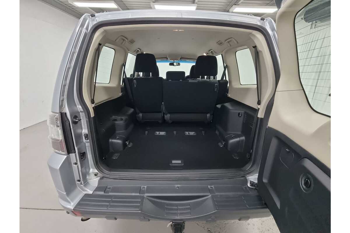 2014 Mitsubishi Pajero GLX-R NW