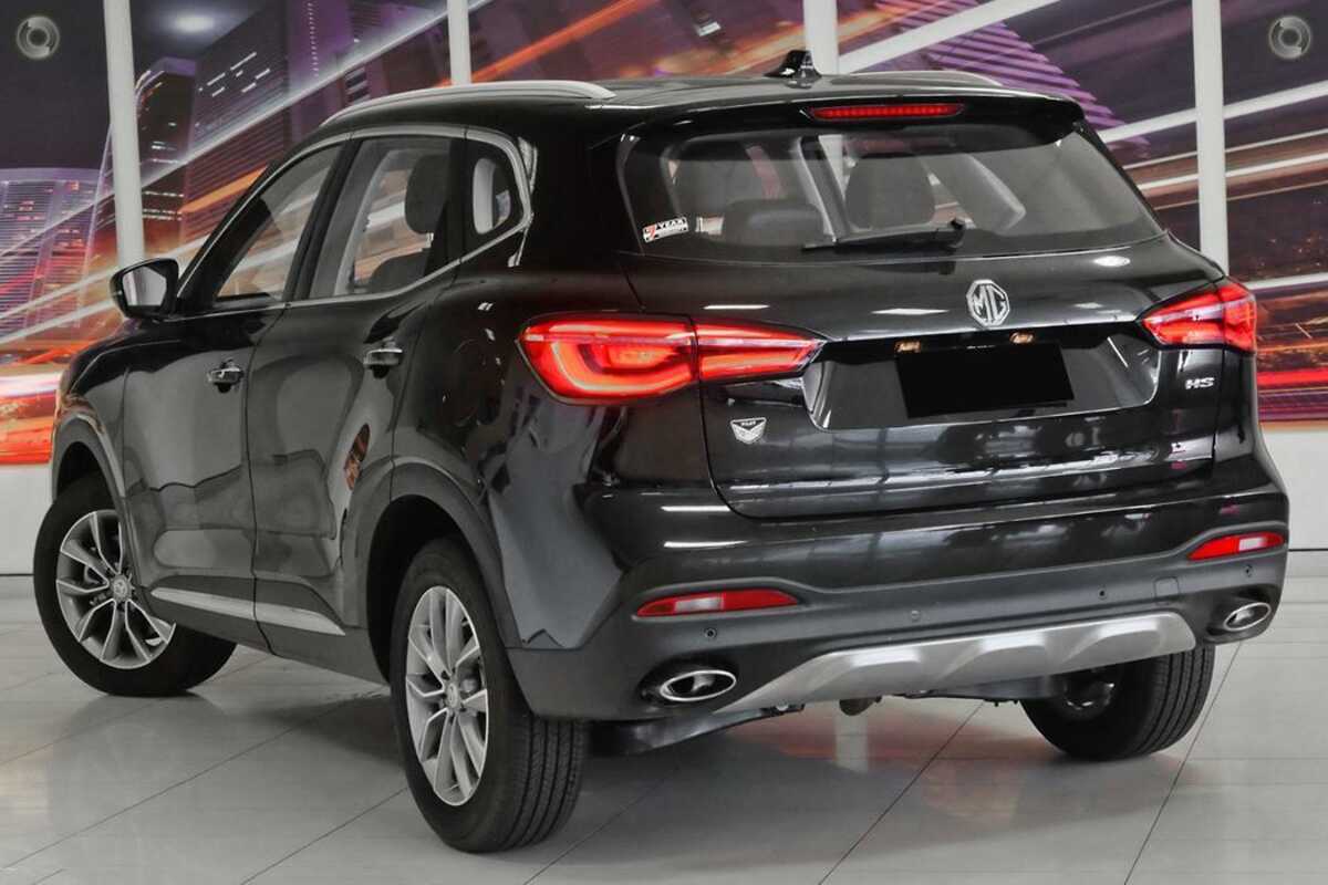 2023 MG HS Vibe SAS23