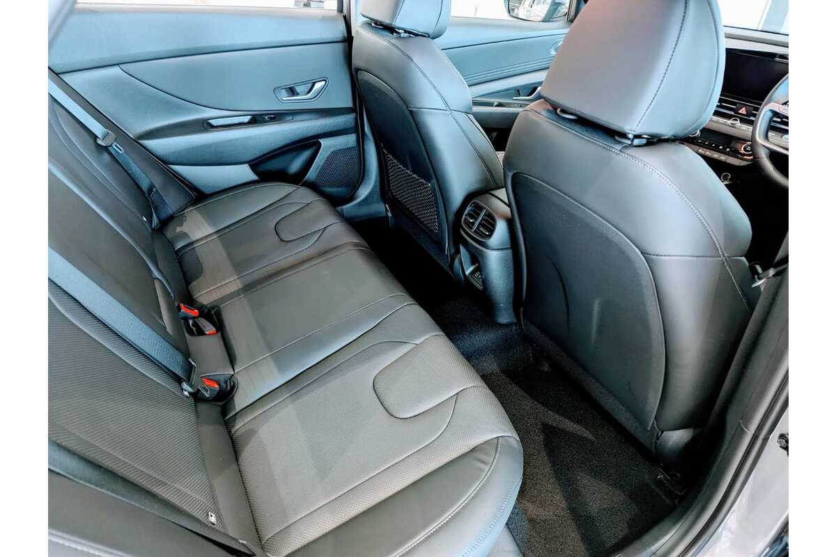 2024 Hyundai i30 Elite CN7.V2