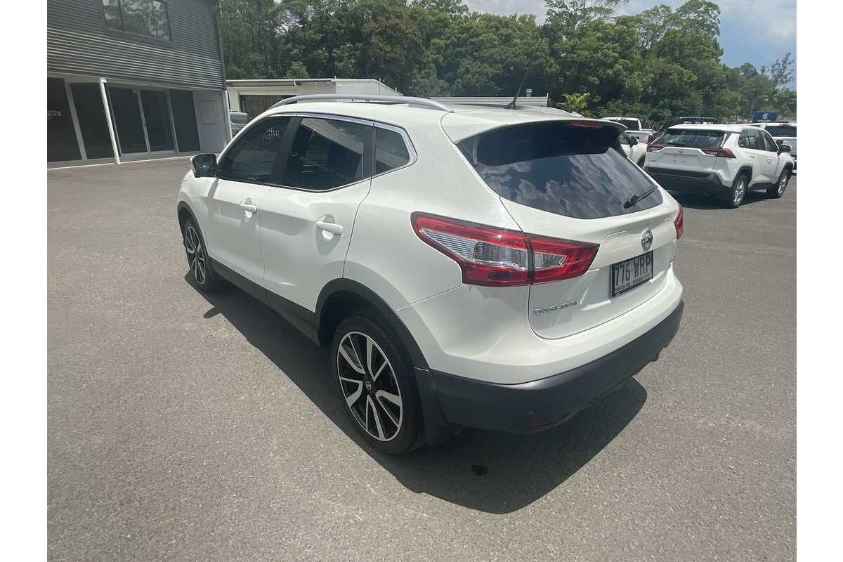 2016 Nissan QASHQAI Ti J11