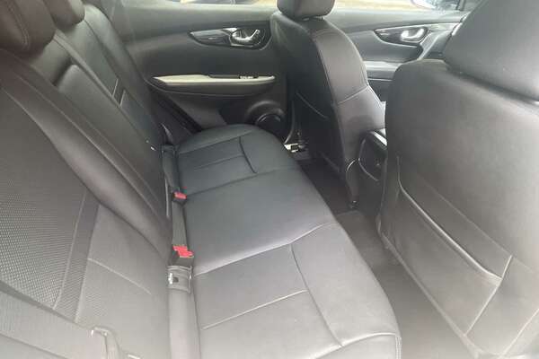 2016 Nissan QASHQAI Ti J11