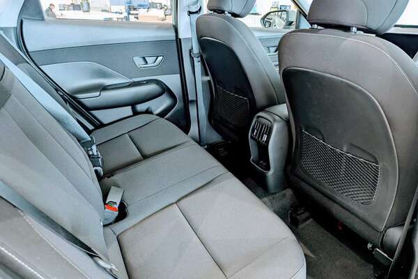 2023 Hyundai Kona  SX2.V1