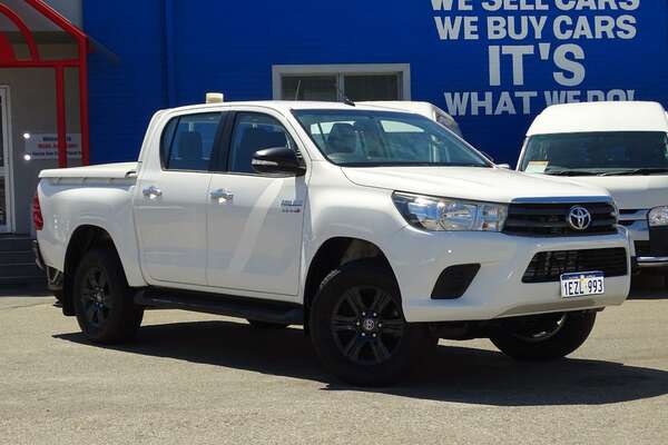 2016 Toyota Hilux SR GUN126R