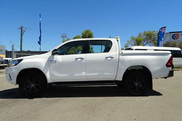 2016 Toyota Hilux SR GUN126R