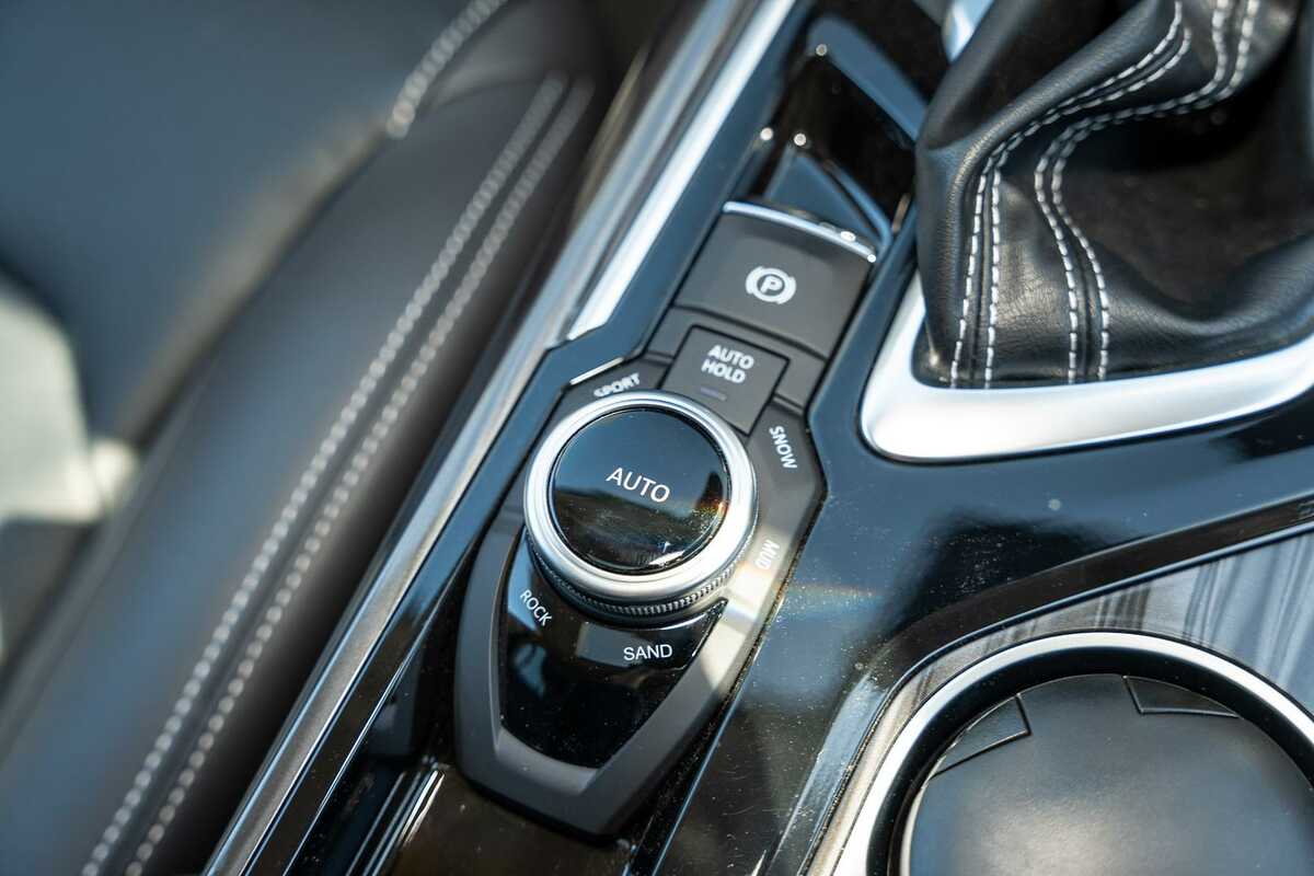 2023 LDV D90 Executive SV9A