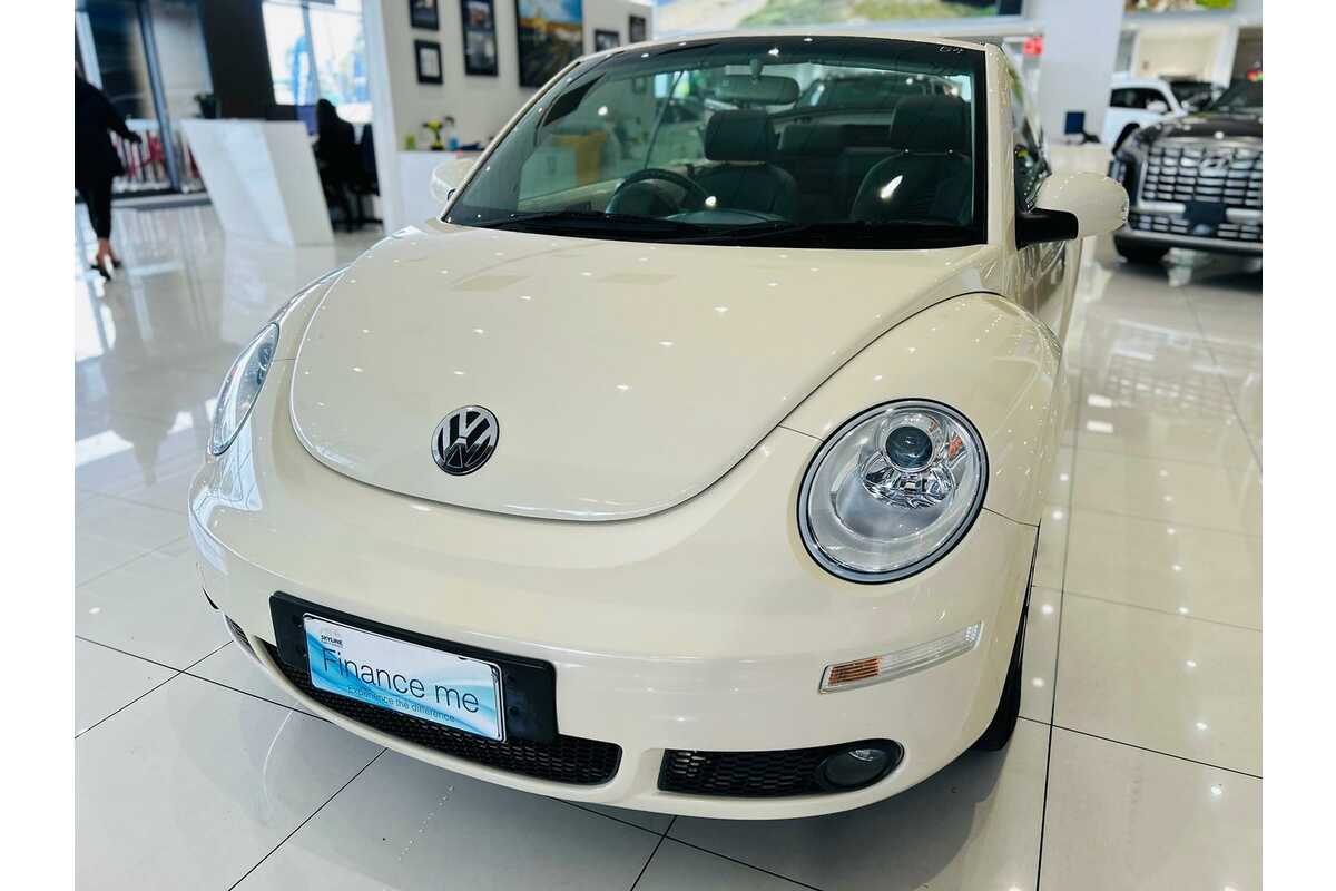 2010 Volkswagen Beetle  1Y