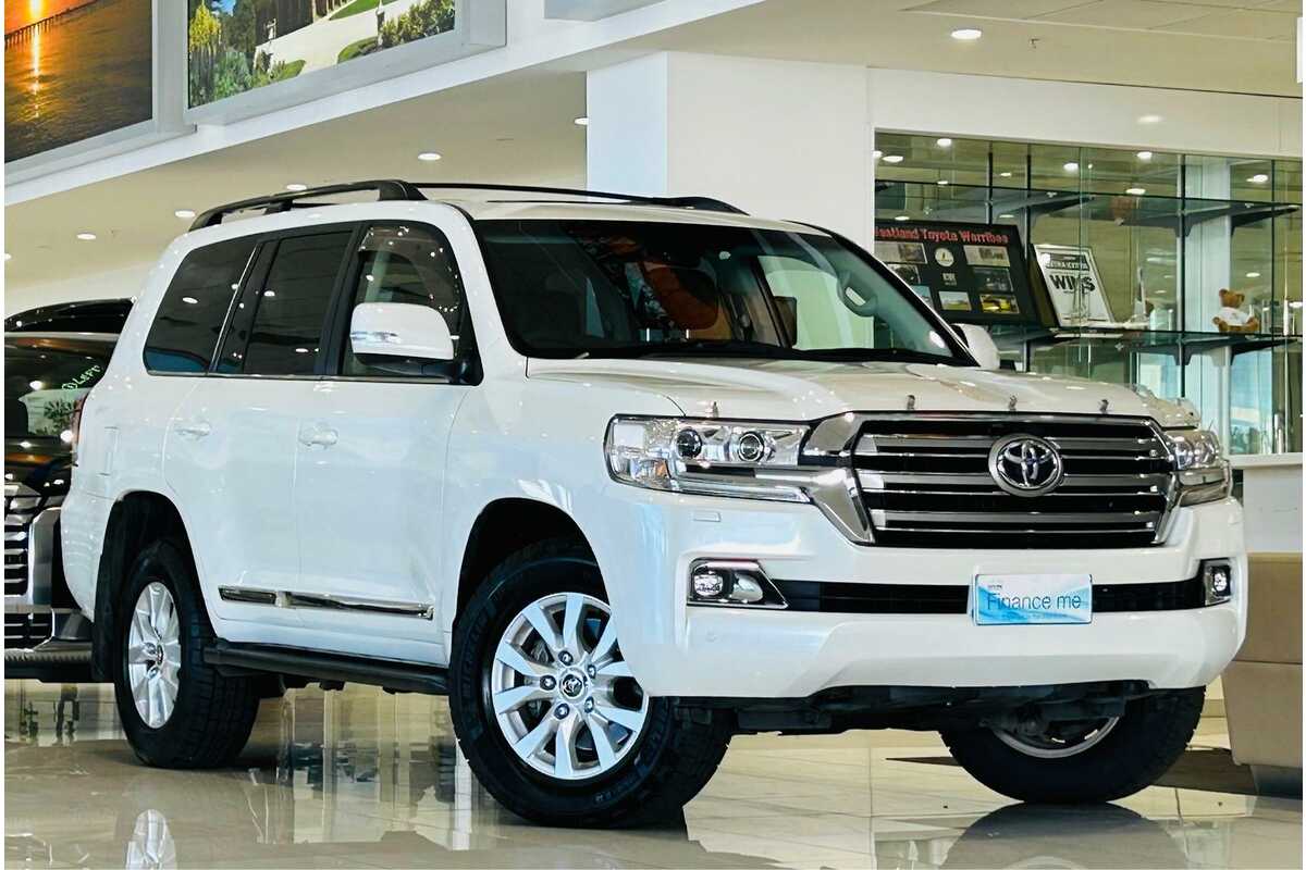 2017 Toyota Landcruiser Sahara VDJ200R