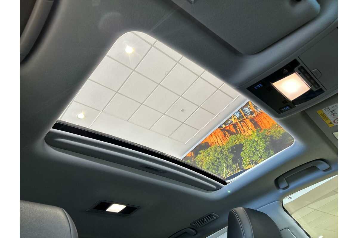 2017 Toyota Landcruiser Sahara VDJ200R