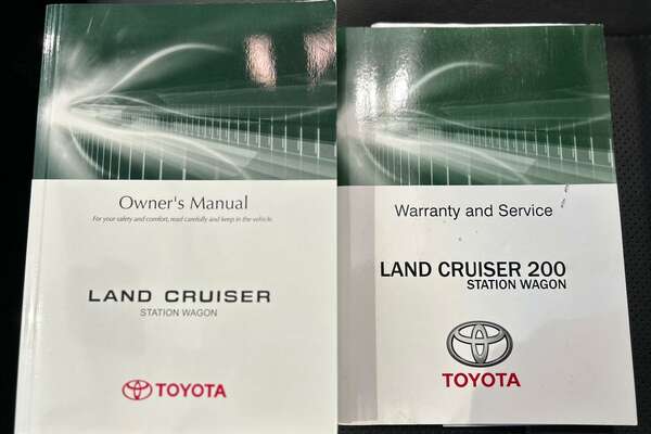 2017 Toyota Landcruiser Sahara VDJ200R